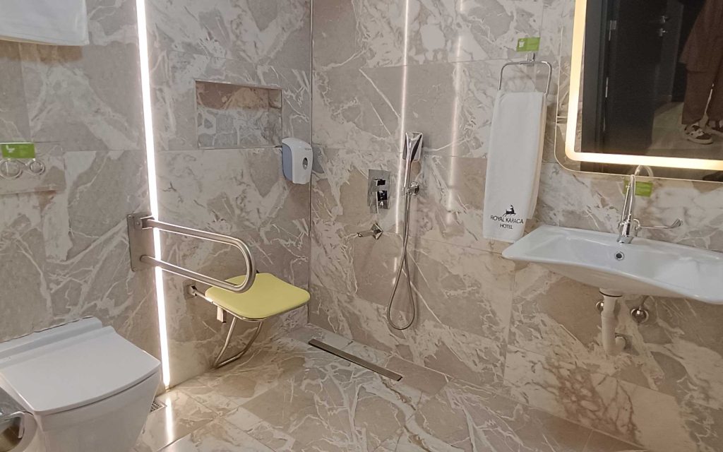 هتل کاراجا وان KARACA HOTEL VAN 1 هتل کاراجا وان